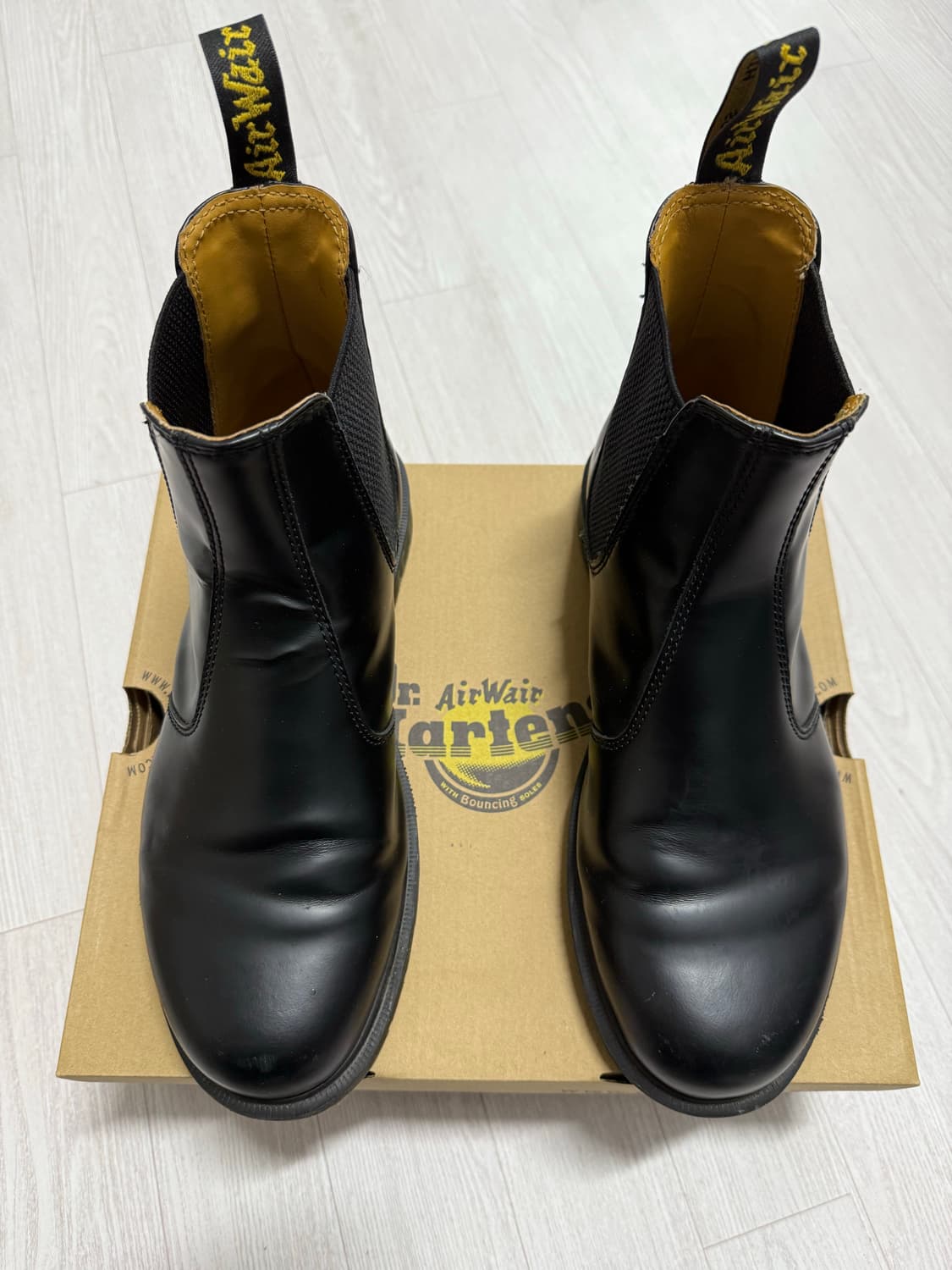 닥터마틴 2976 첼시부츠 상품이미지1