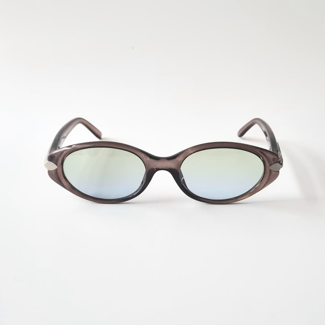 데드스탁 슬래진저 빈티지 오벌 프레임 이리데슨트 선글라스 상품이미지1