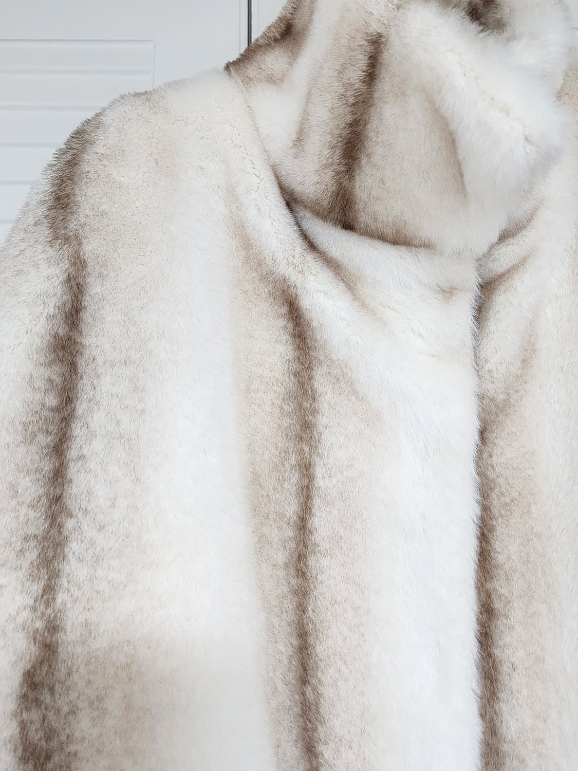 스윔시티 크롭 퍼 쟈켓 상품이미지9