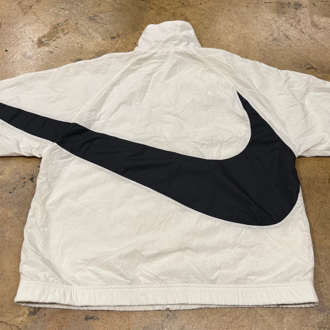 [정품/L] 나이키 빅스우시 바람막이 화이트 블랙 b17 상품이미지4