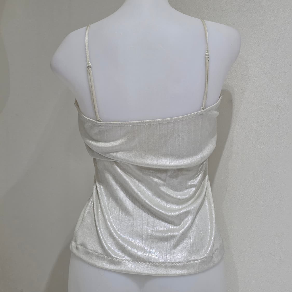 일본빈티지)화이트실버 페어리 y2k 패드o 섹시 슬리브리스 나시탑 상품이미지3