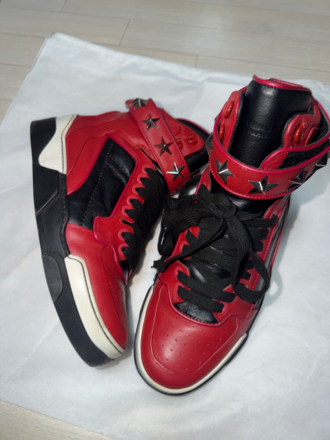 지방시 타이슨 하이탑 42 레드 상품이미지2