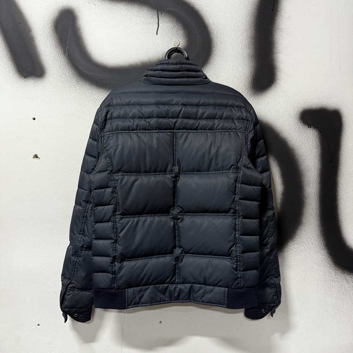 리바이스 구스다운 더블 포켓 패딩 점퍼 상품이미지2
