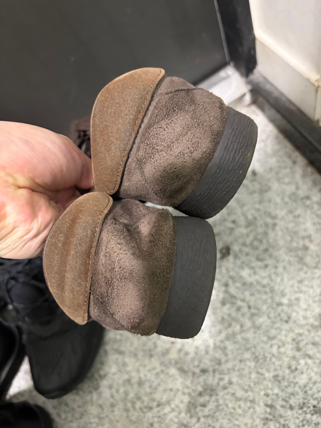 아디다스 토바코 그루엔 다크브라운290 상품이미지4