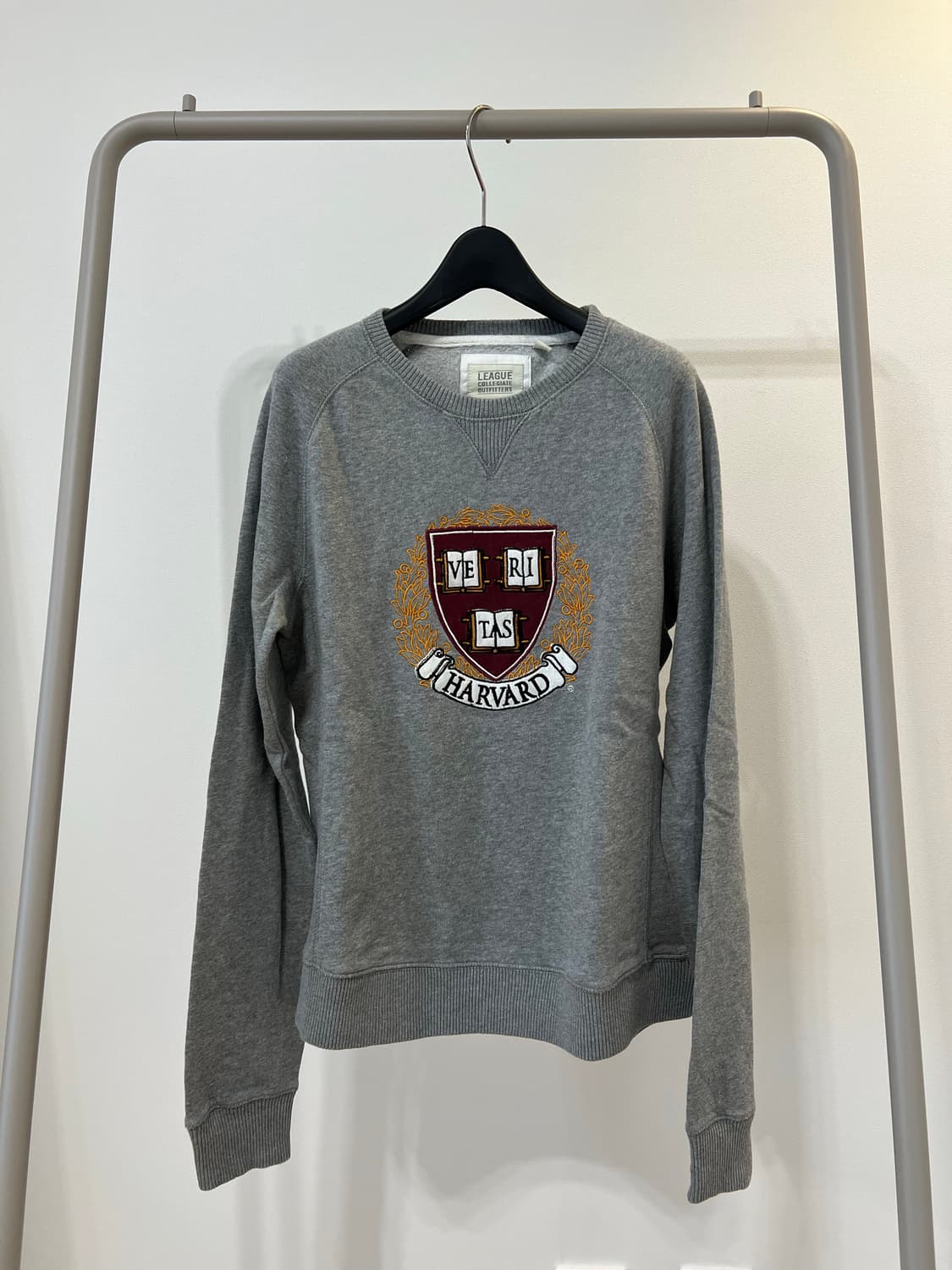 하버드 그레이 맨투맨 M 사이즈 상품이미지1