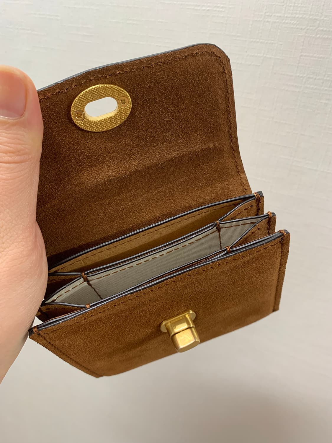 니어이든 스웨이드 턴락 반지갑 상품이미지4