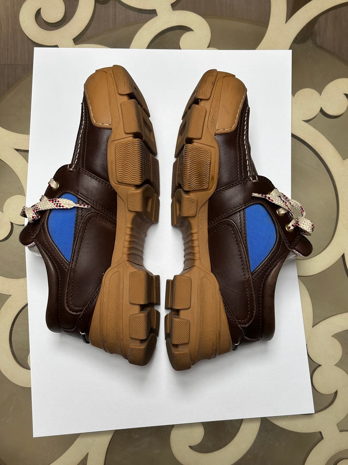 Gucci boatrek sneakers 7.5 상품이미지4