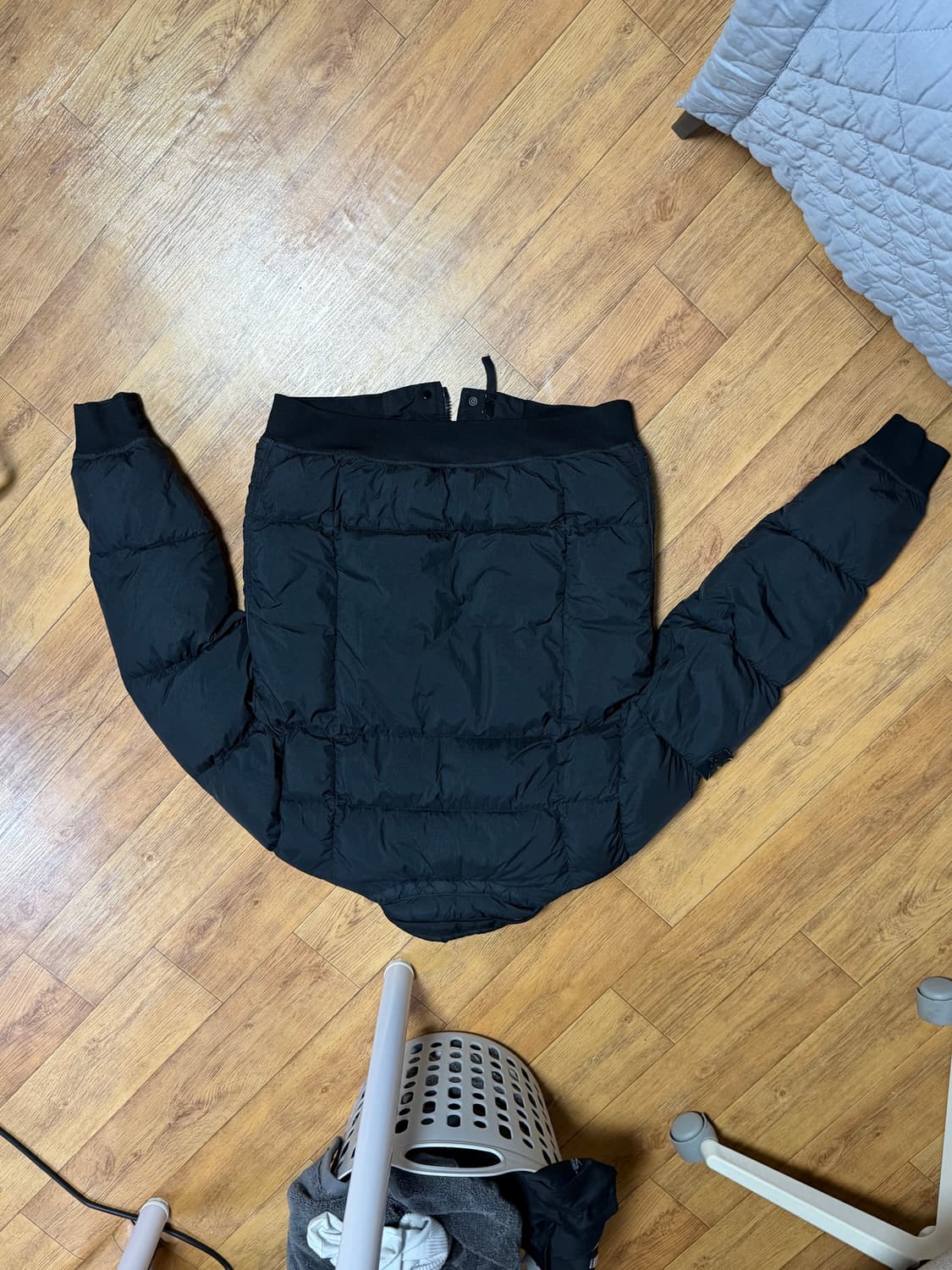 스톤아일랜드 19fw 크링클랩스 논후드 패딩 블랙 m 상품이미지5