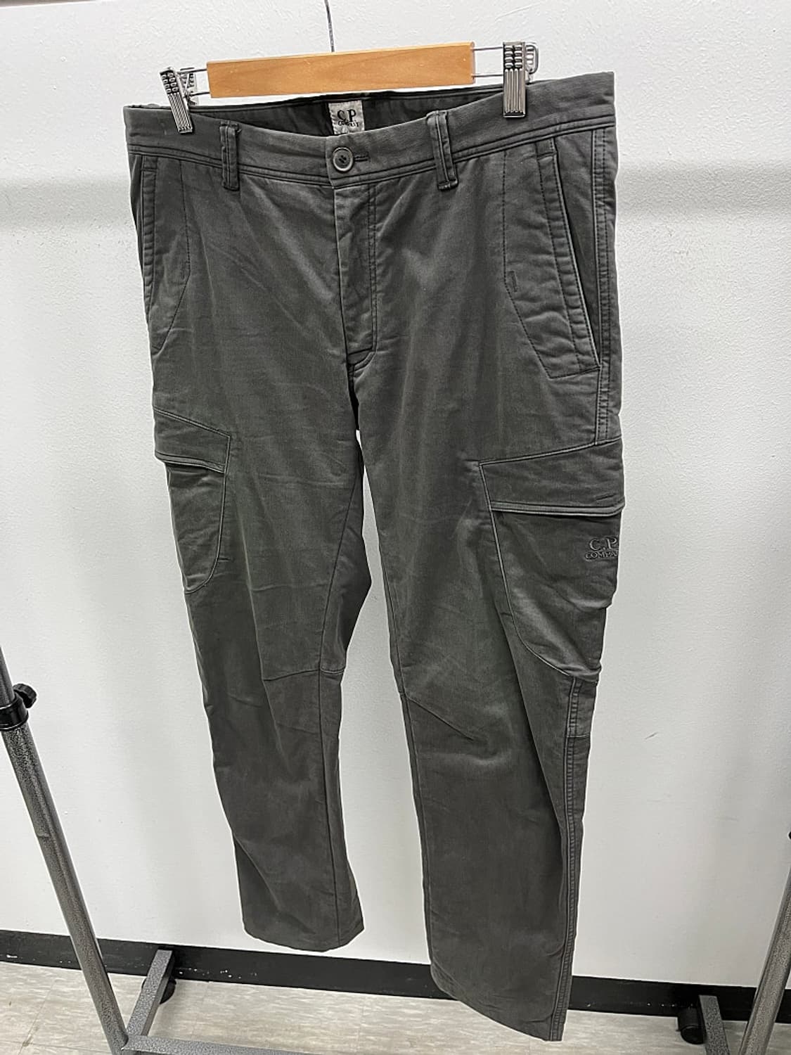 33) CP컴퍼니 몰스킨 스판 카고팬츠  상품이미지1