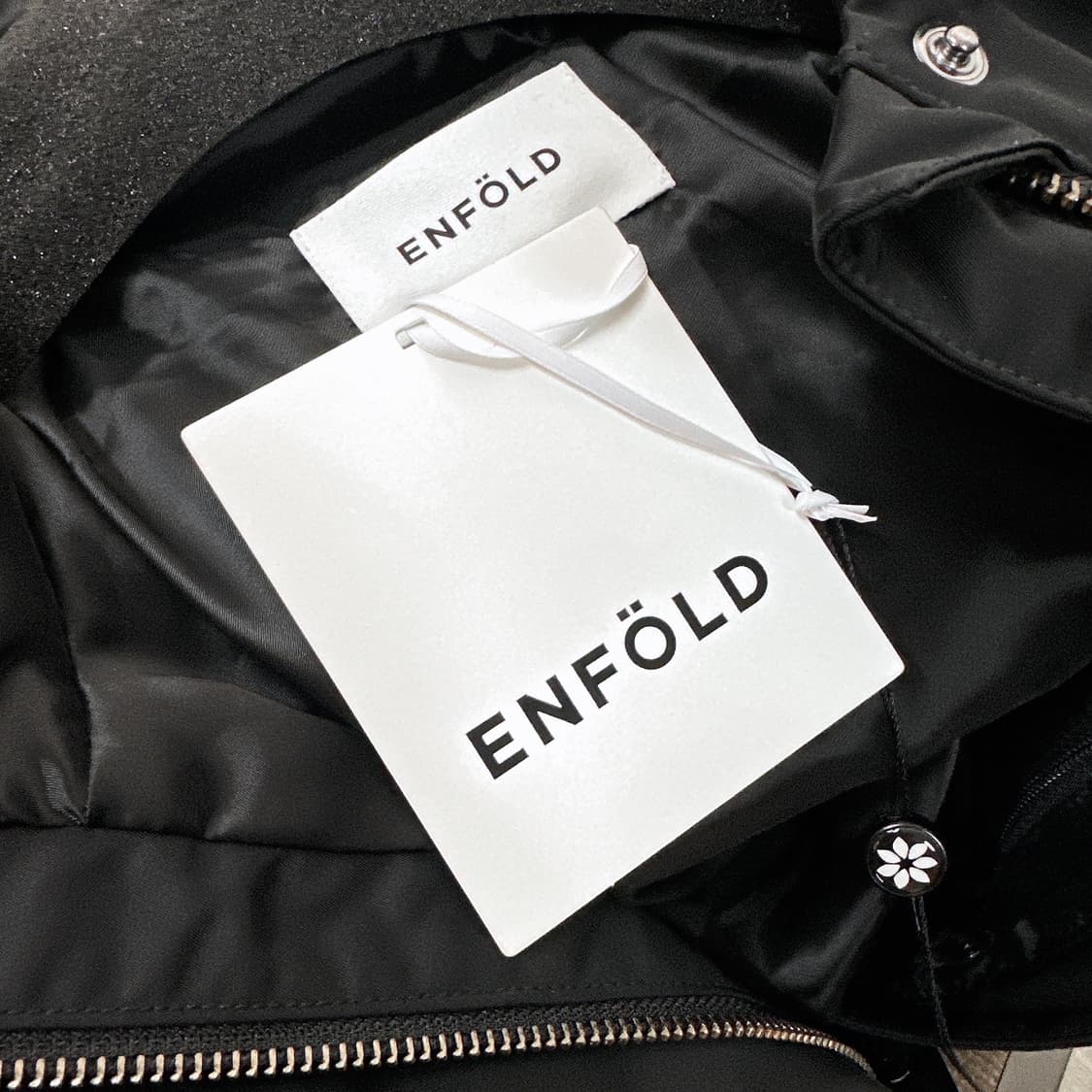 (정품/새상품) 엔폴드 여성 블랙 벨티드 구스다운 패딩 점퍼 상품이미지4