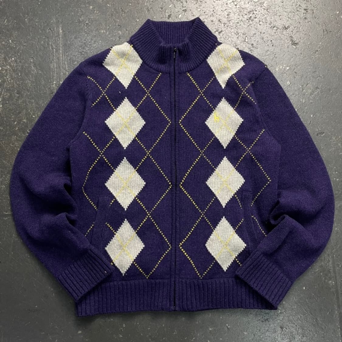 100 헤지스 아가일 니트집업  상품이미지1