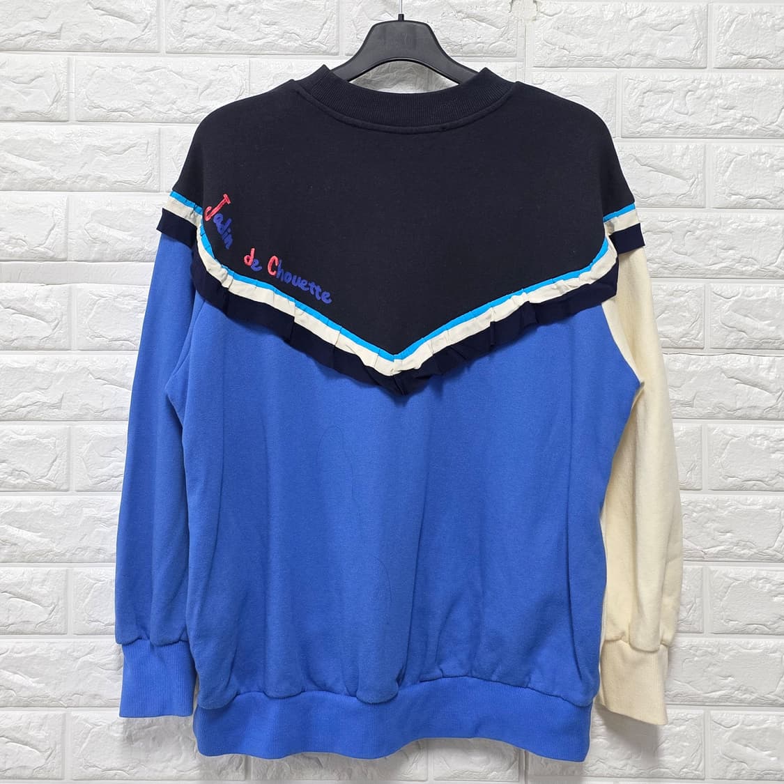 19s 럭키슈에뜨 x JDC 배색 맨투맨 Free 상품이미지4