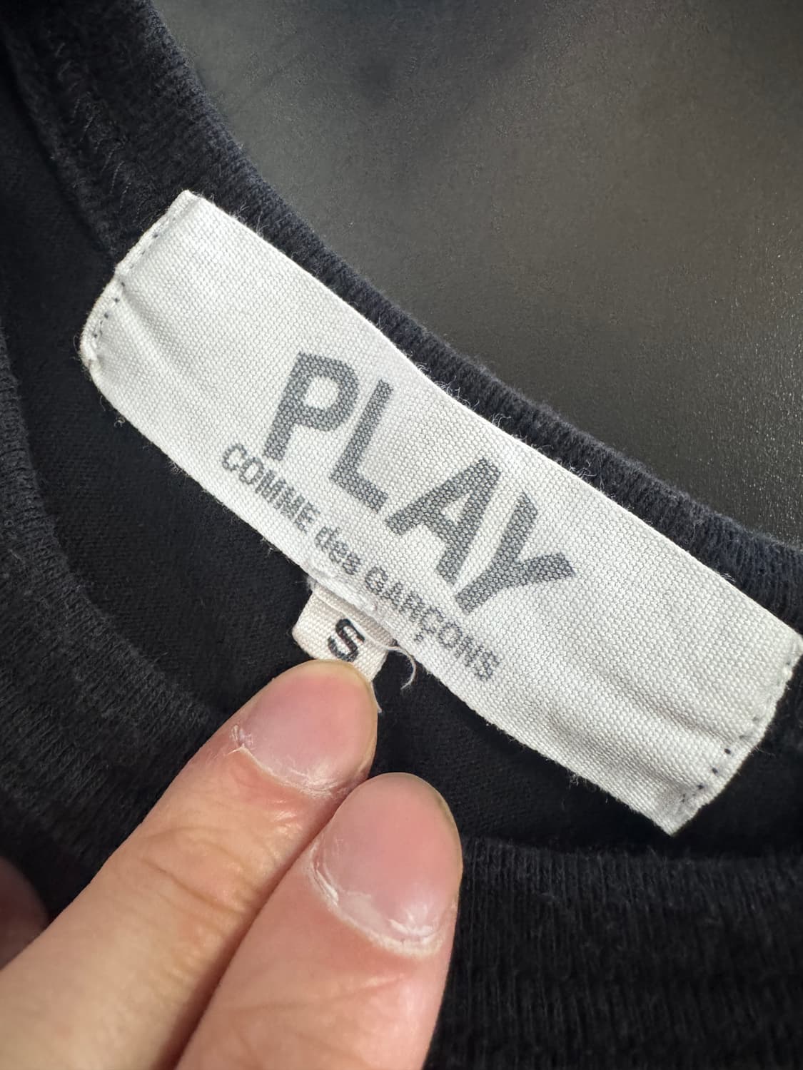 정품!! 여성 꼼데가르송 레드 하트 와팬 반팔 티셔츠 S 블랙 상품이미지3