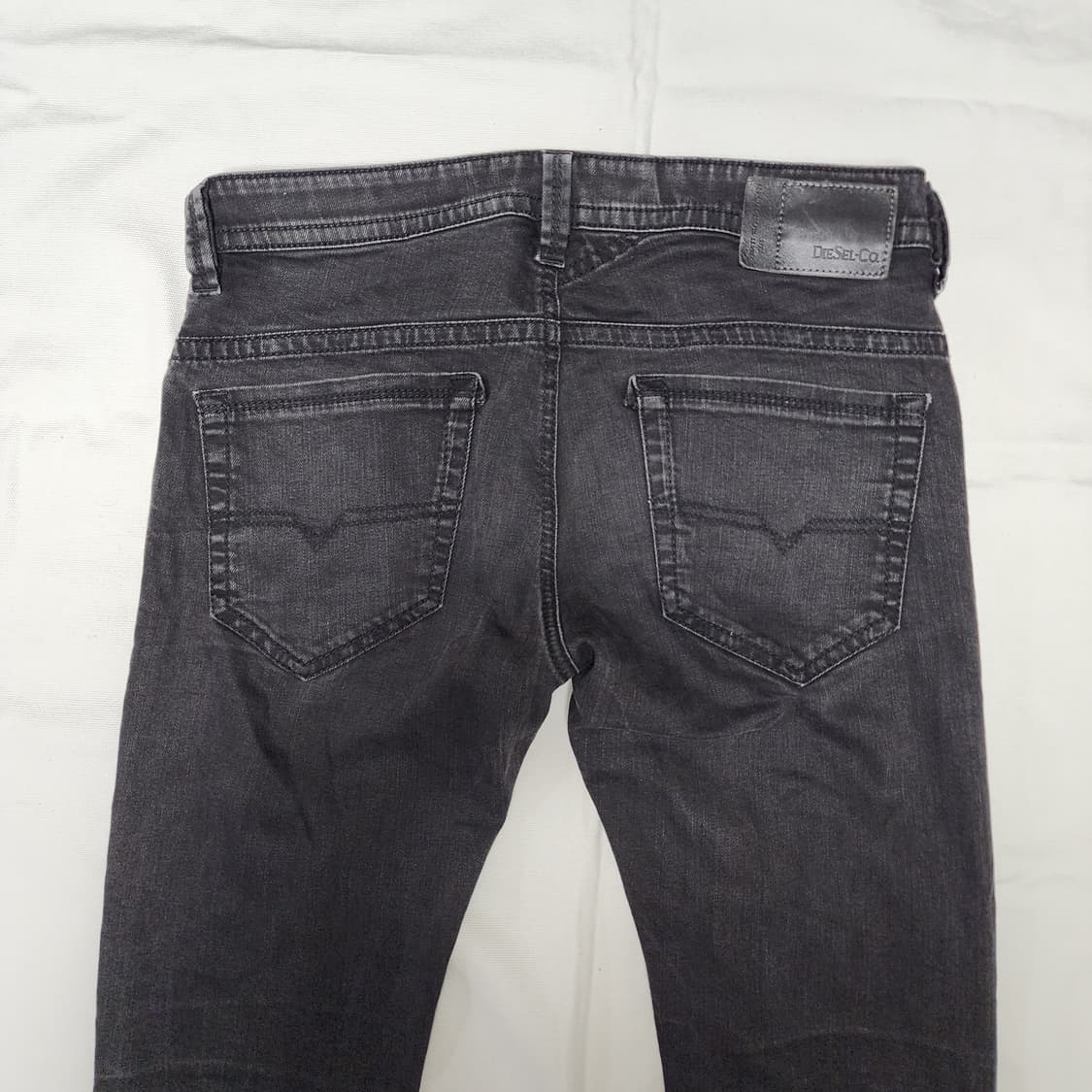 디젤 타바 (Thavar) 빈티지 흑청 데님팬츠 상품이미지5