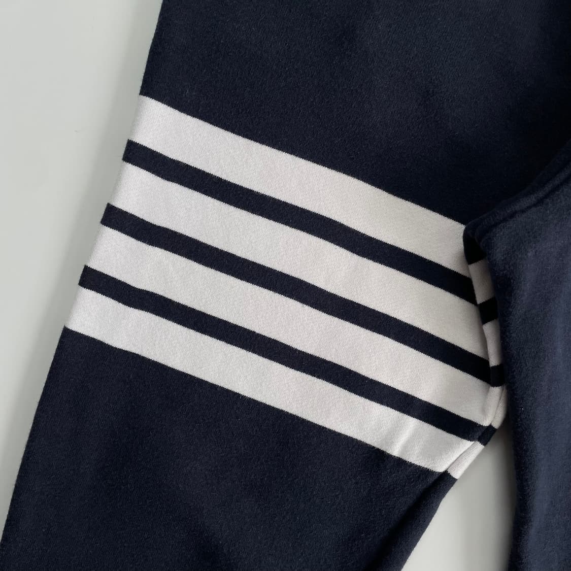 Thom Browne   톰브라운 완장 코튼 조거팬츠 상품이미지3