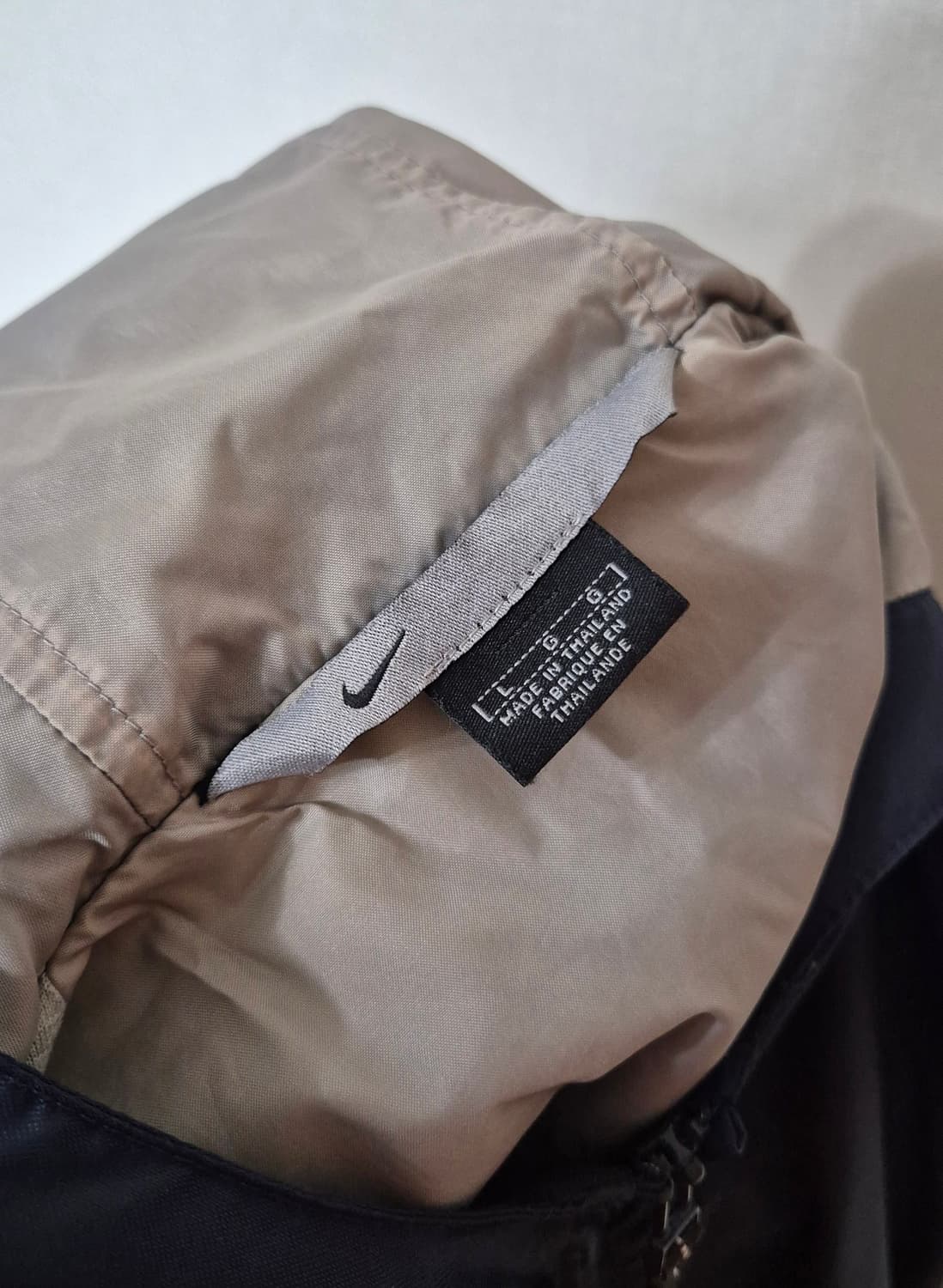 2000s 나이키 테크 바람막이 자켓 상품이미지4