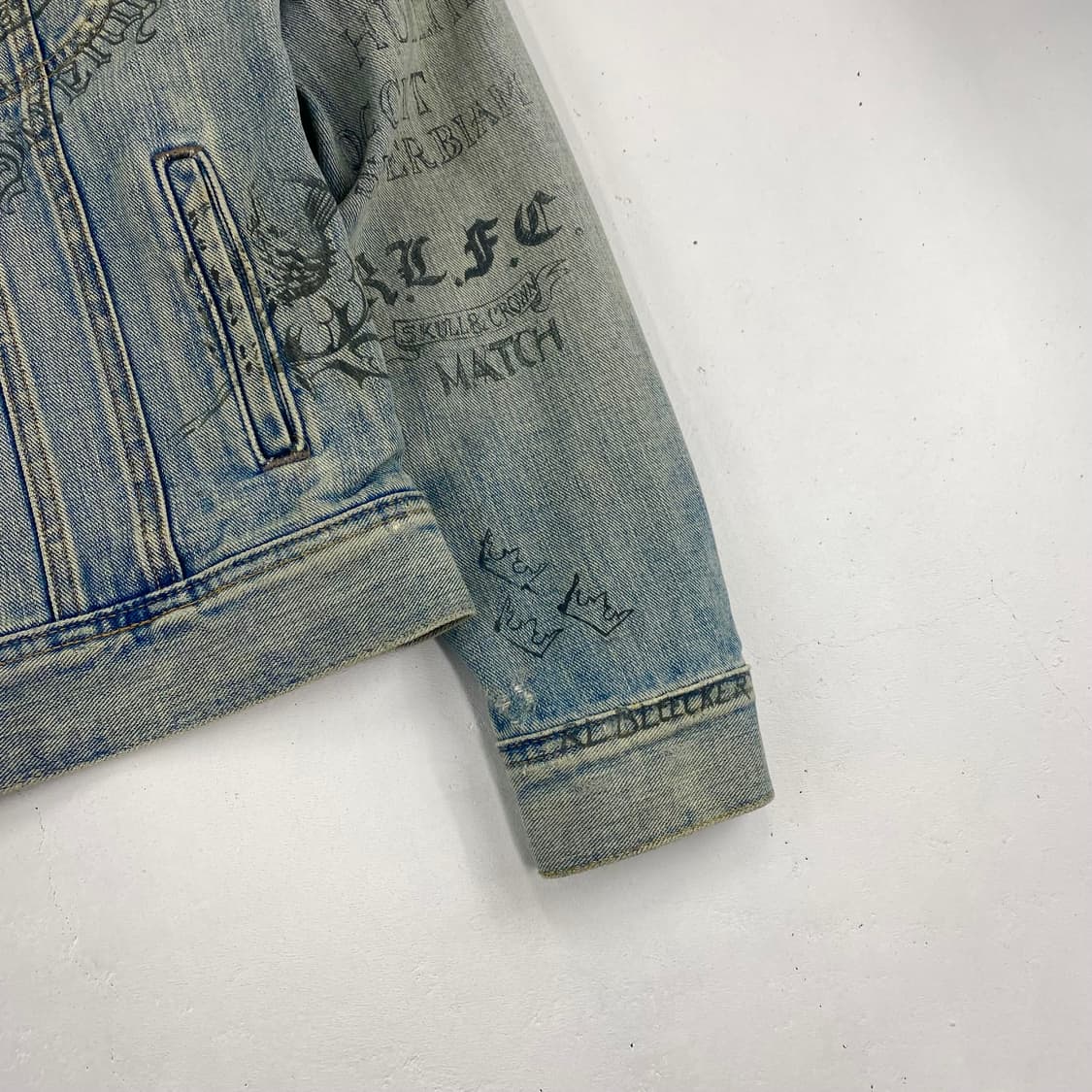 폴로 포켓 데님 크래피티 트러커 자켓 (95) 상품이미지6