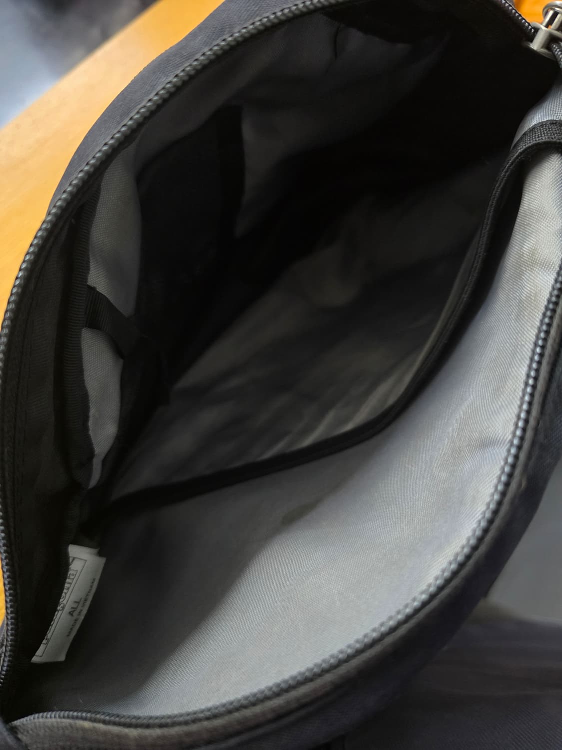 파타고니아 Atom 8L 아톰 슬링백  상품이미지7