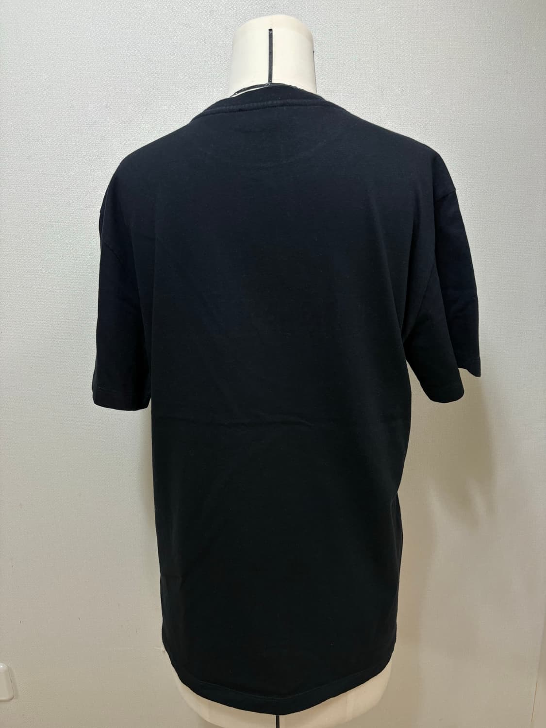 버버리 burberry 블랙 반팔 티셔츠 상품이미지3