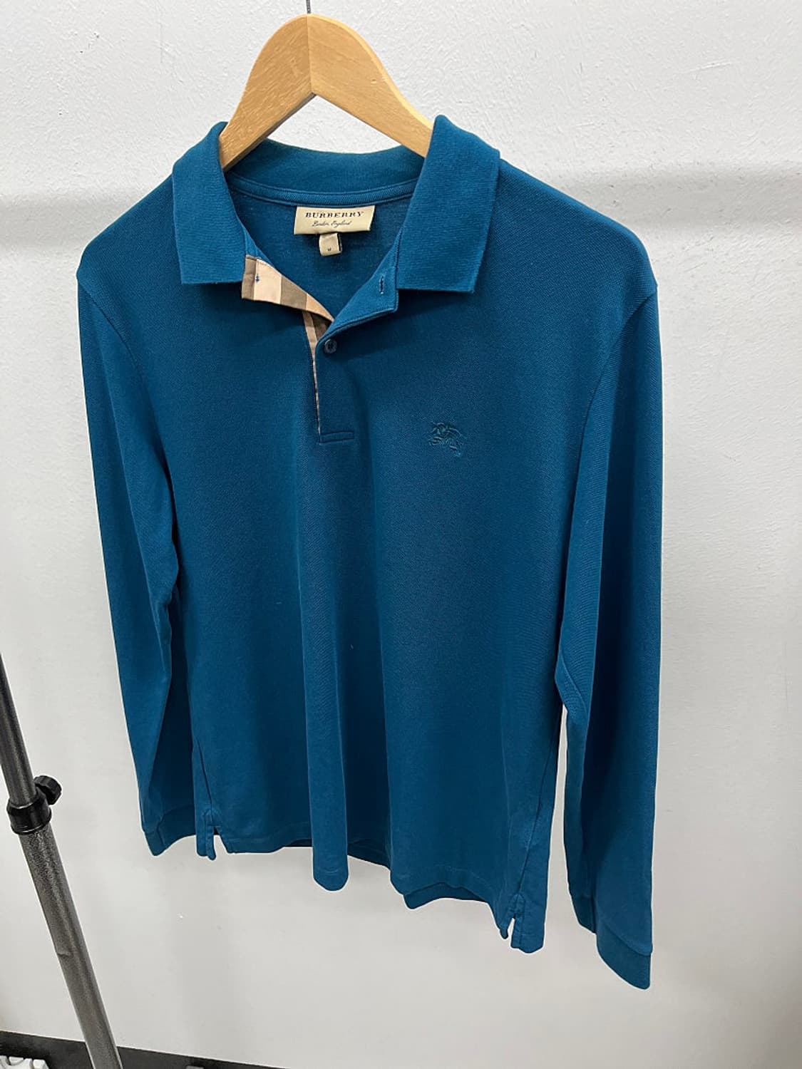 95) 버버리 청록 긴팔 카라티  상품이미지1