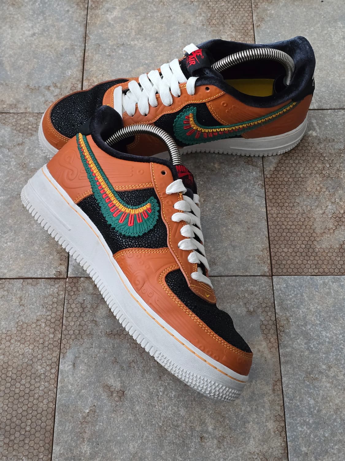 (260)나이키 에어포스 1 07 lx 시엠프레 파밀리아  상품이미지4