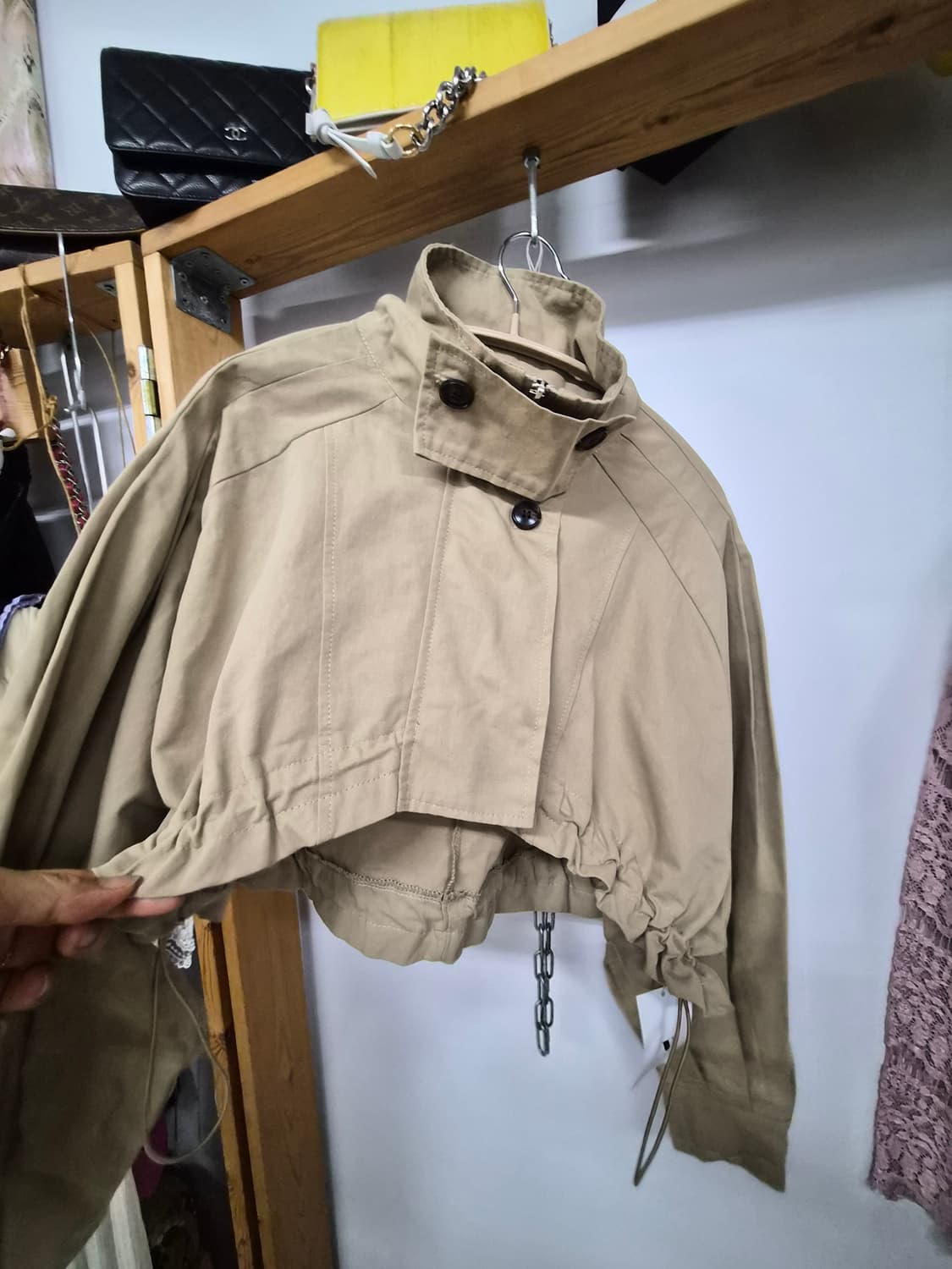 크롭 벌룬 트렌치코트 상품이미지2