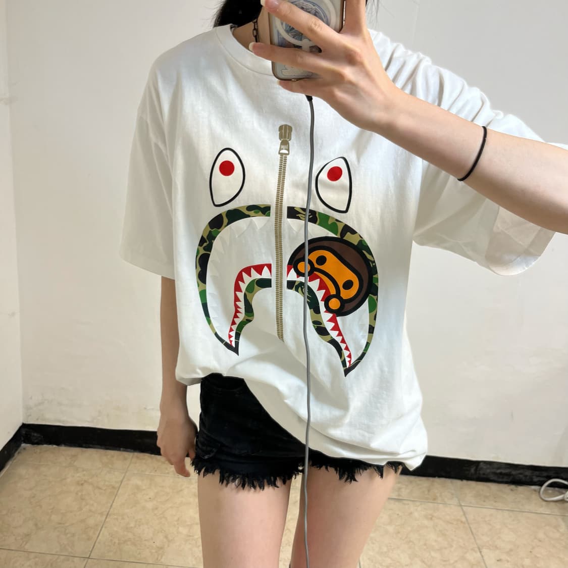 BAPE Shark T-Shirt 상품이미지2