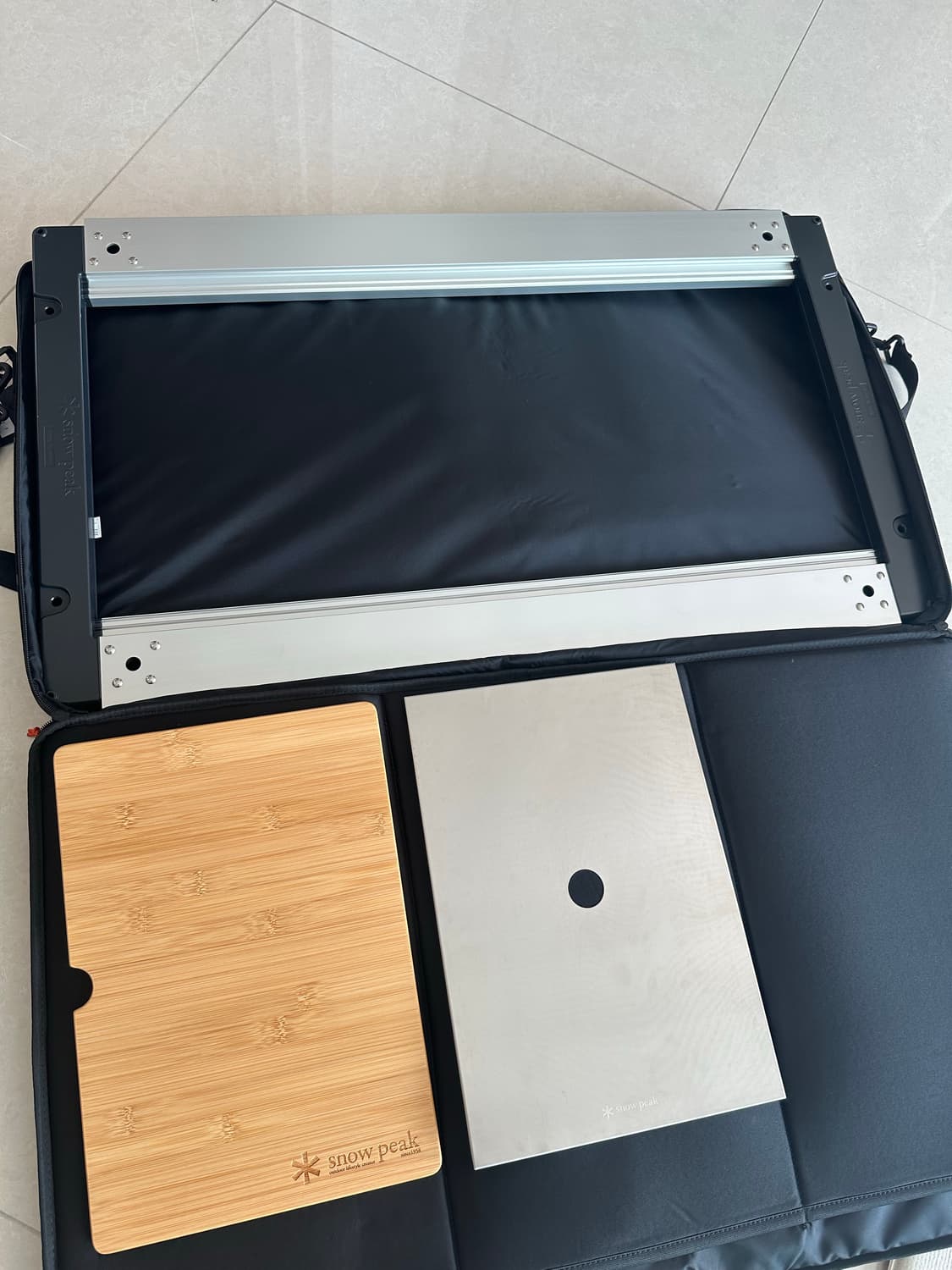 스노우피크 IGT 테이블 팝니다.   상품이미지2