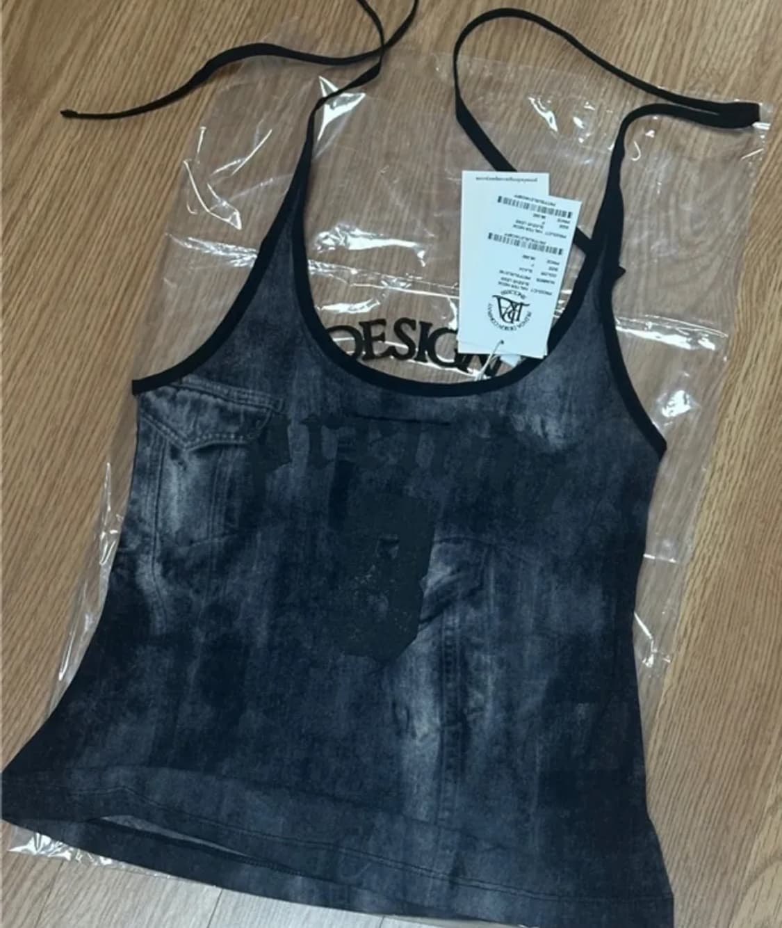 나띠 착용> 프렌다 홀터넥 슬리브리스 상품이미지2