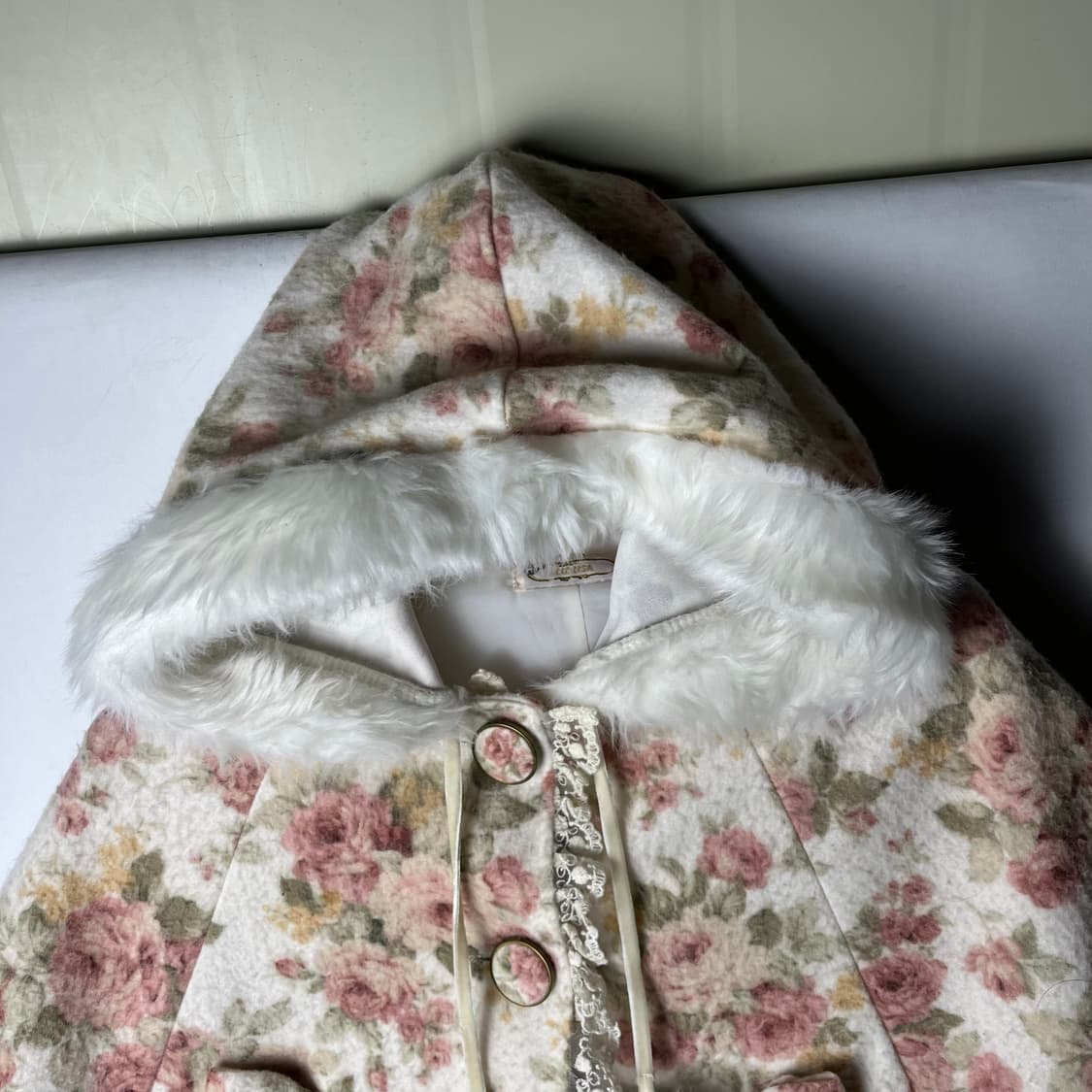 [LIZ LISA] 리즈리사 고전 로걀 플로럴 케이프 상품이미지3