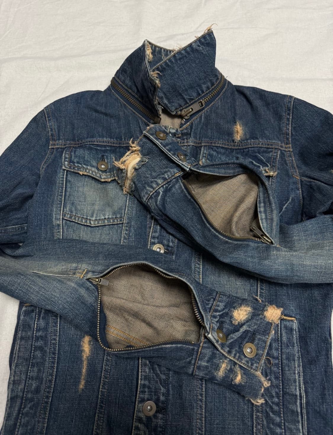 LGB 디스트로이드 지퍼 데님 자켓 상품이미지3