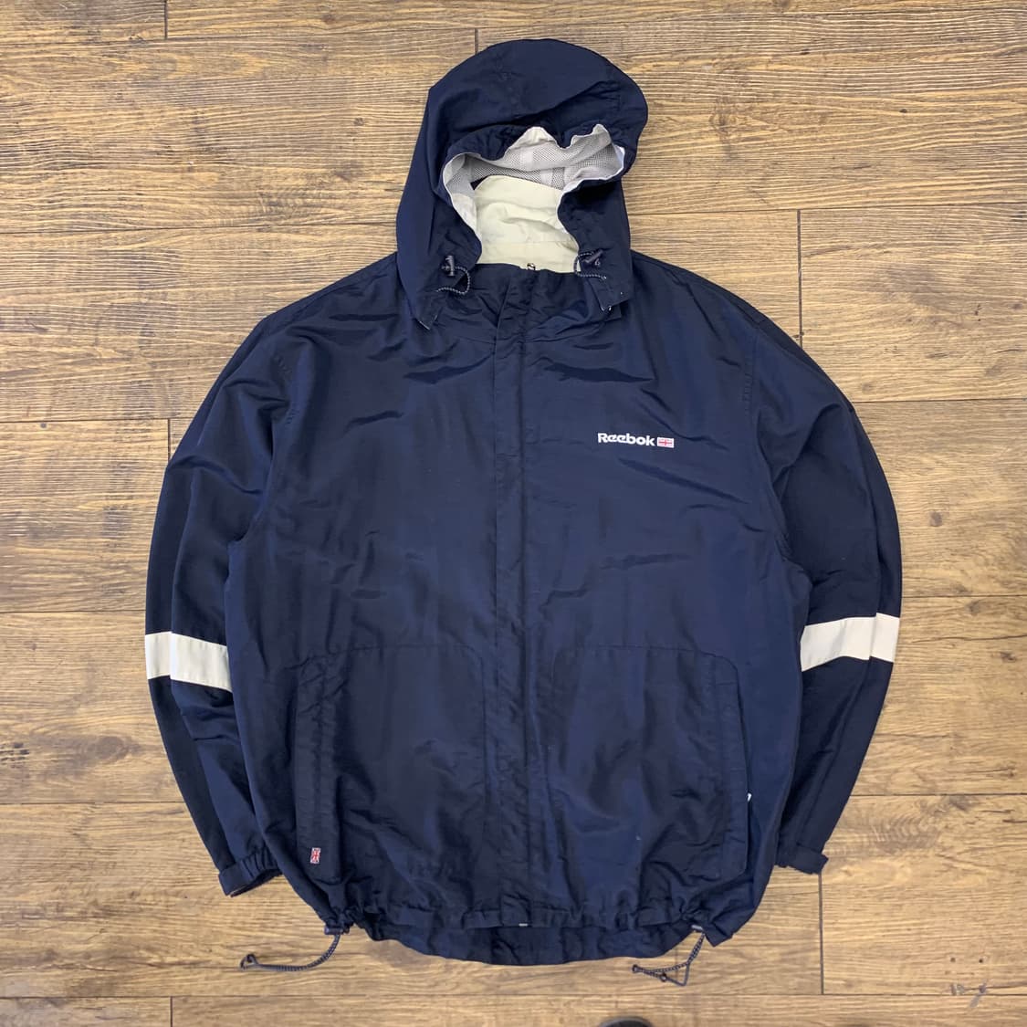 리복 올드스쿨 바람막이 L 상품이미지1