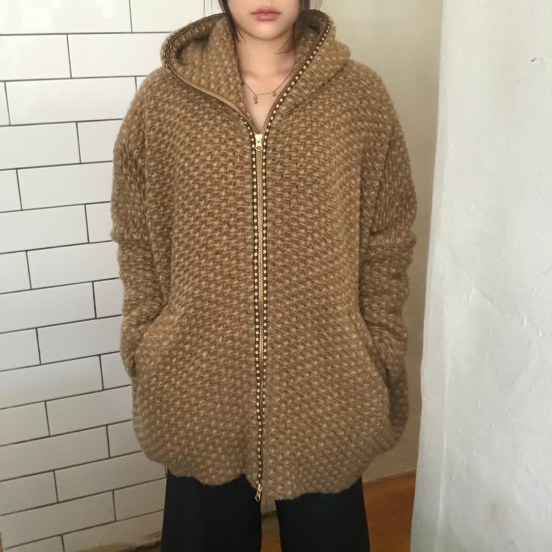 츠모리 치사토 유니크 패턴 오버핏 후드 집업 상품이미지4