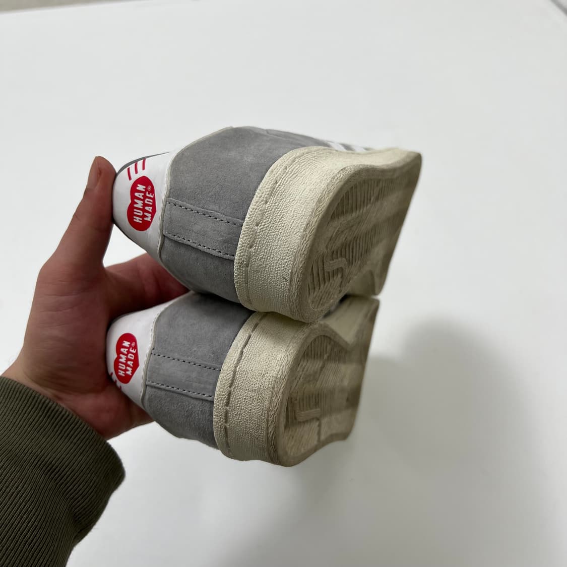 아디다스 X 휴먼메이드 캠퍼스 라이트 오닉스 상품이미지4