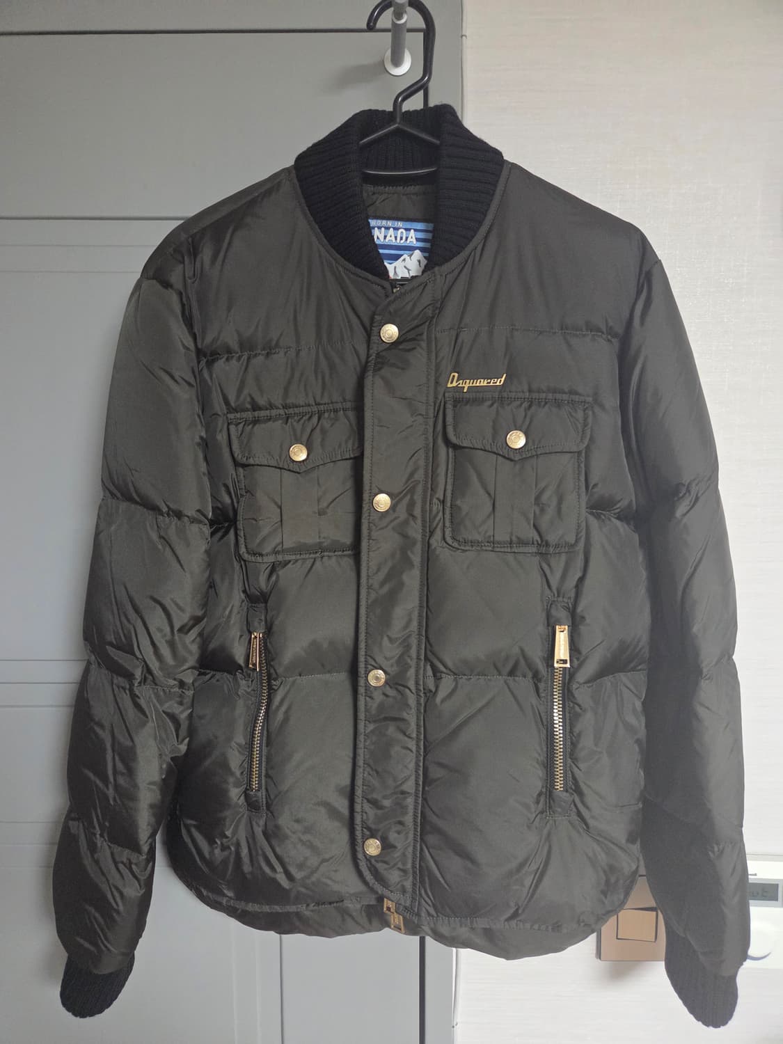 디스퀘어드2 남성 패딩 점퍼 카키 상품이미지1