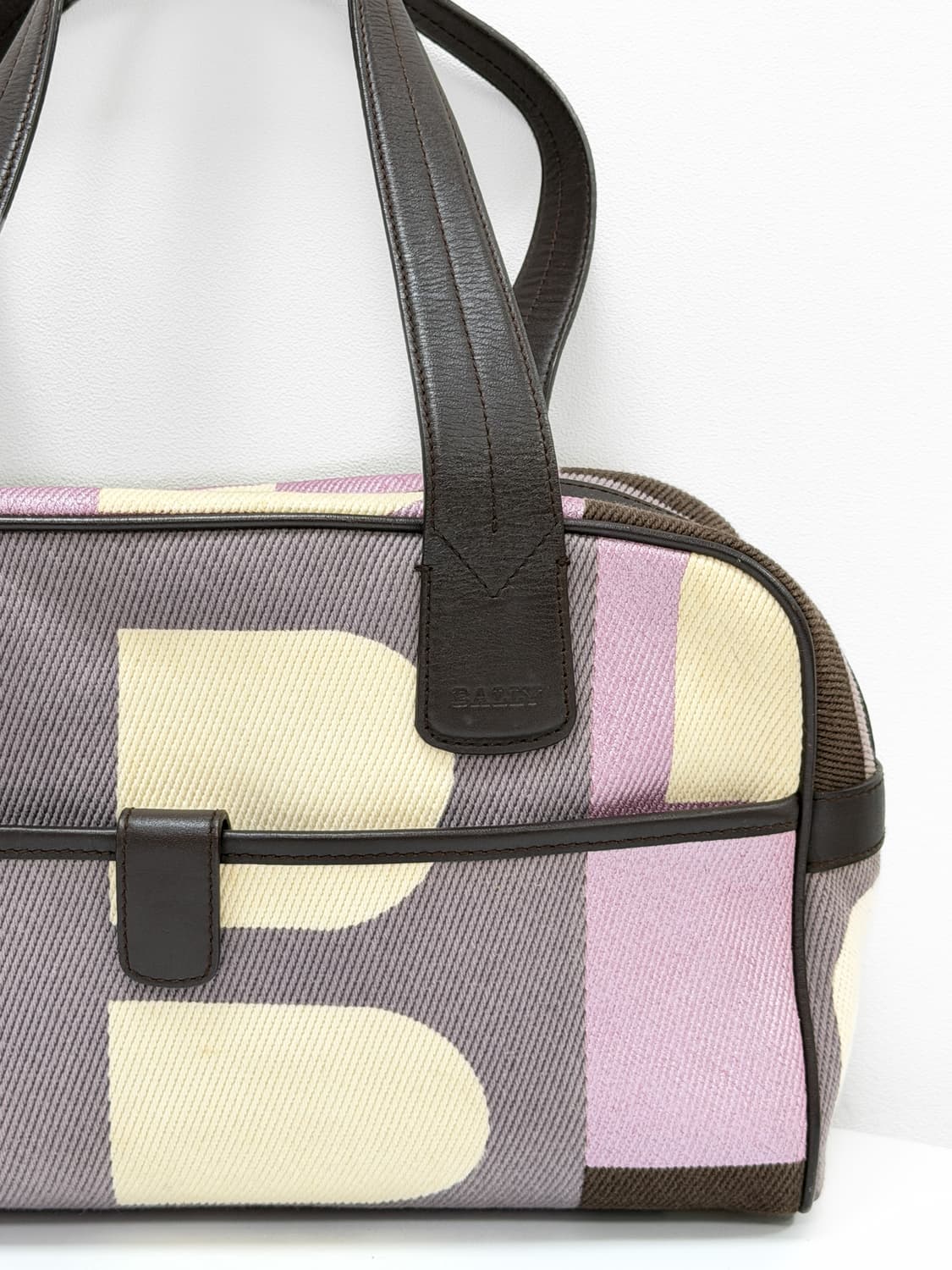 발리 비아지오 B 로고 자카드 숄더백 상품이미지2