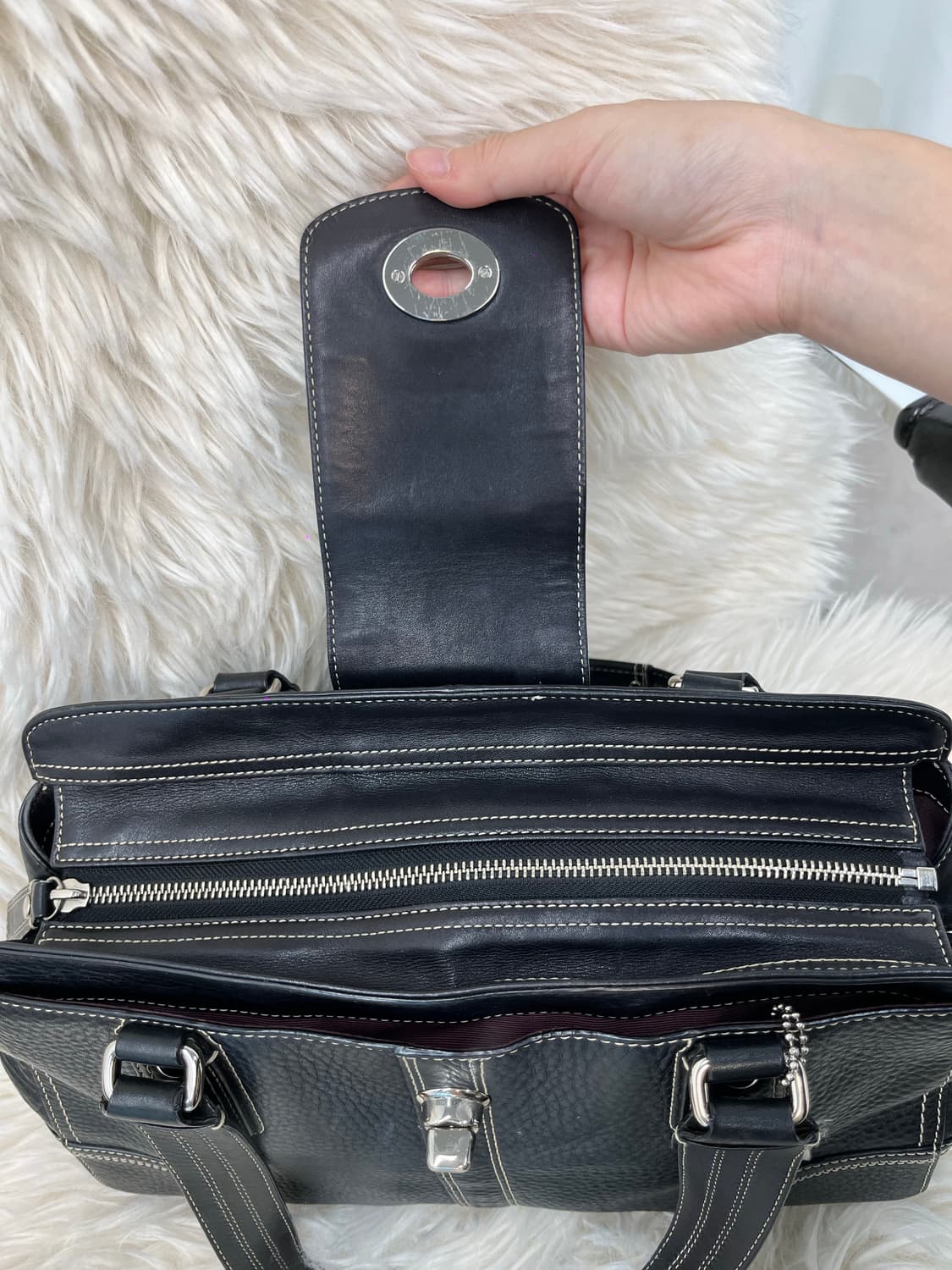 Coach Black Unique Leather Bag 상품이미지7