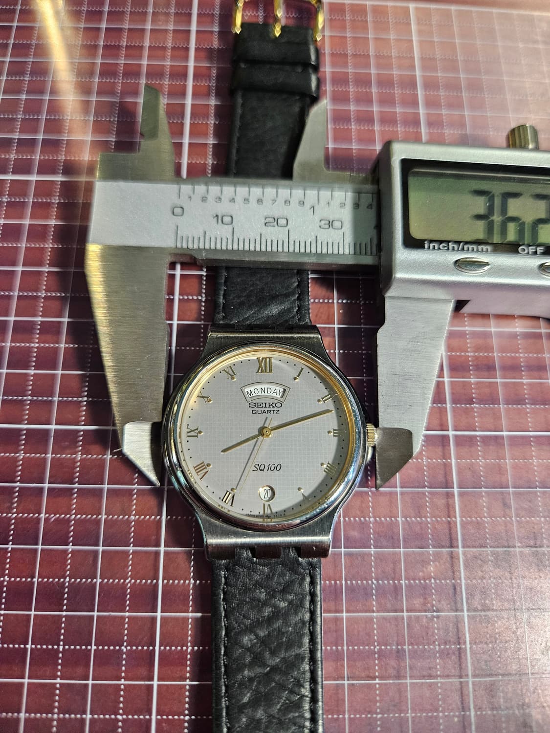 세이코 SQ100 쿼츠 데이데이트 빈티지 시계 상품이미지3