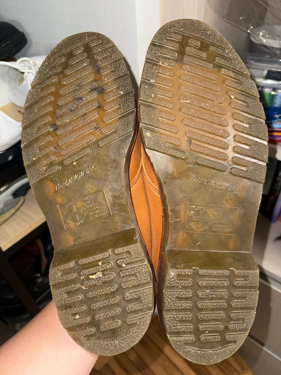 닥터마틴 캔버스 더비 270 판매합니다. 상품이미지2