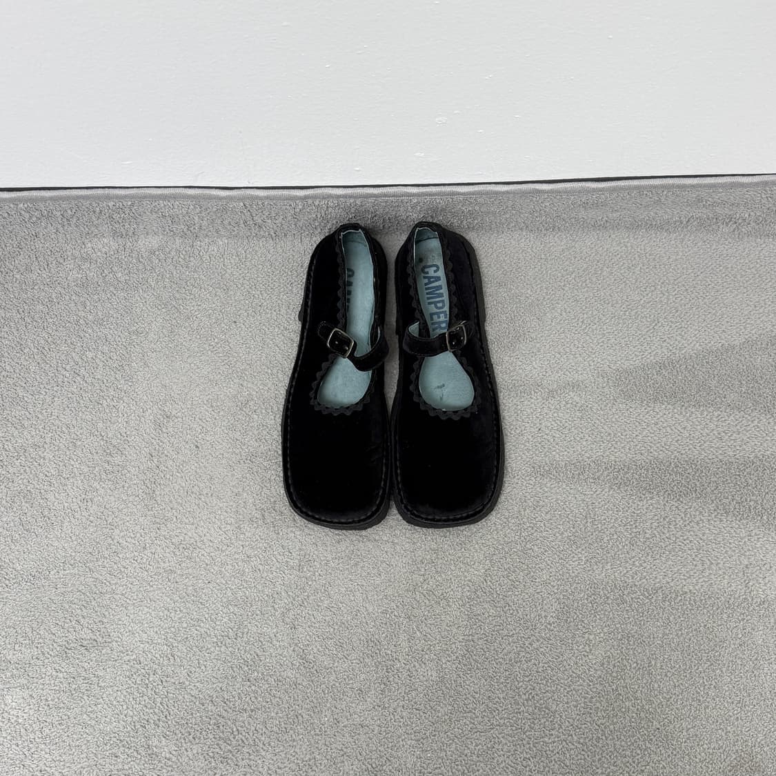 Camper velvet mary jane 상품이미지1