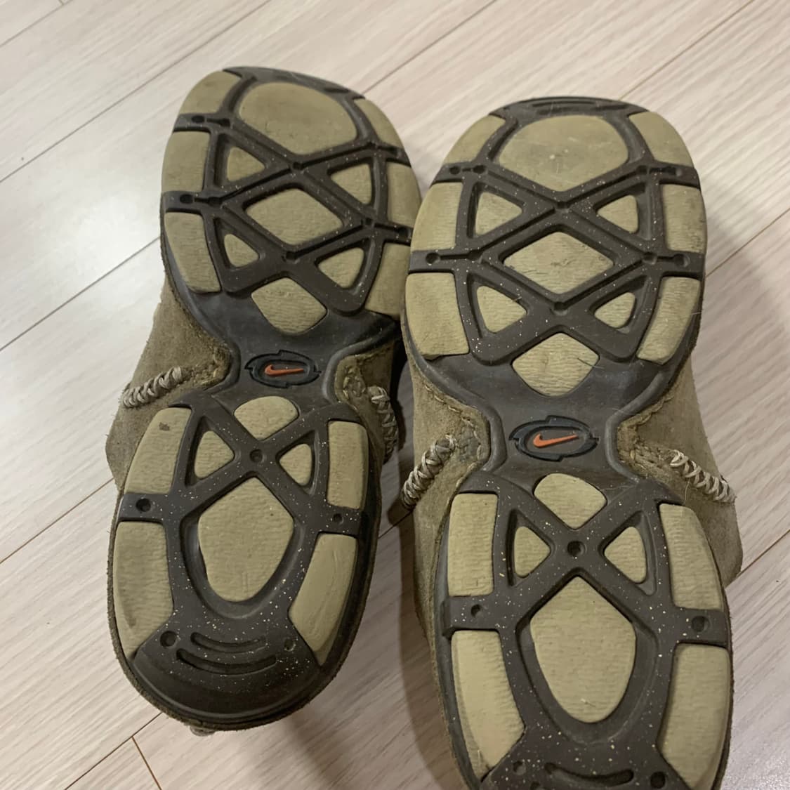 Nike considerd mule. 270 상품이미지6