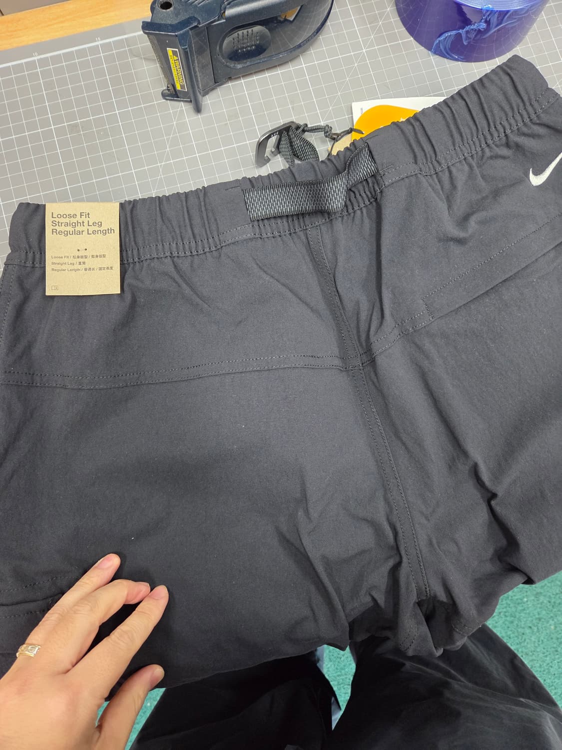 나이키 acg 스미스서밋팬츠 L사이즈 새상품 FN0429-01 상품이미지4