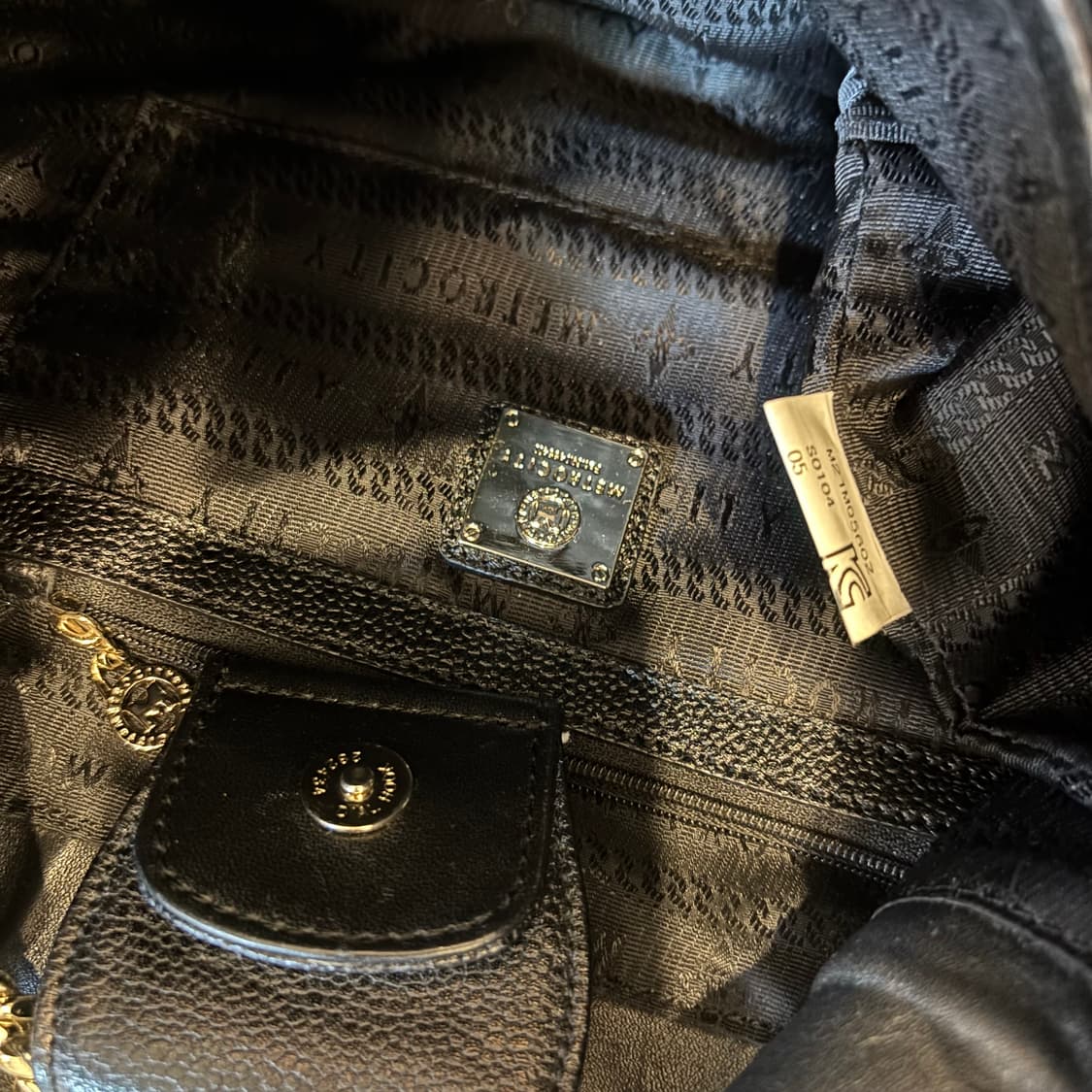 정품 메트로시티 퀄팅 복조리 토트백 크로스백 상품이미지8