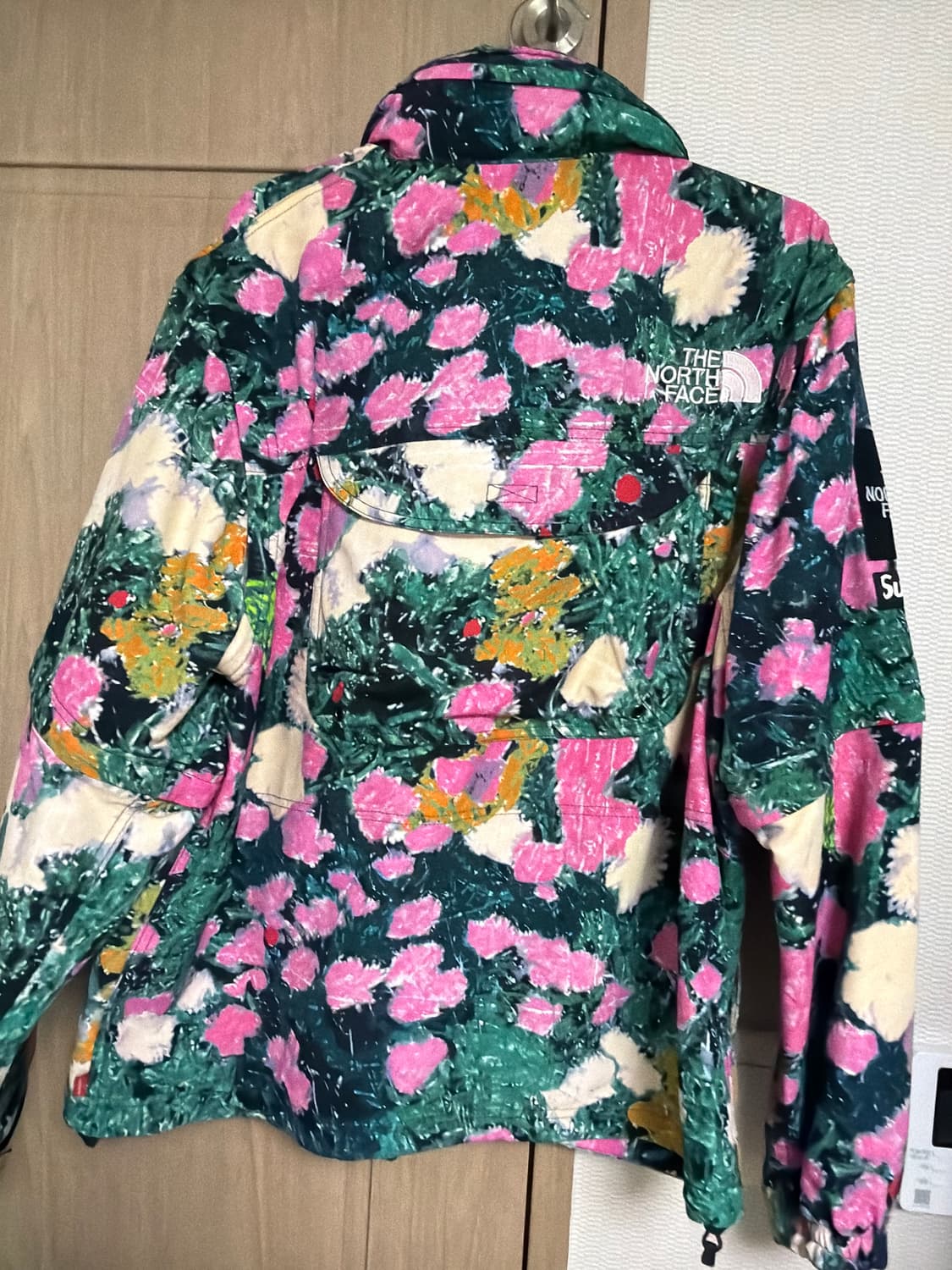 급처)))슈프림 노스페이스 플로랄 상품이미지5