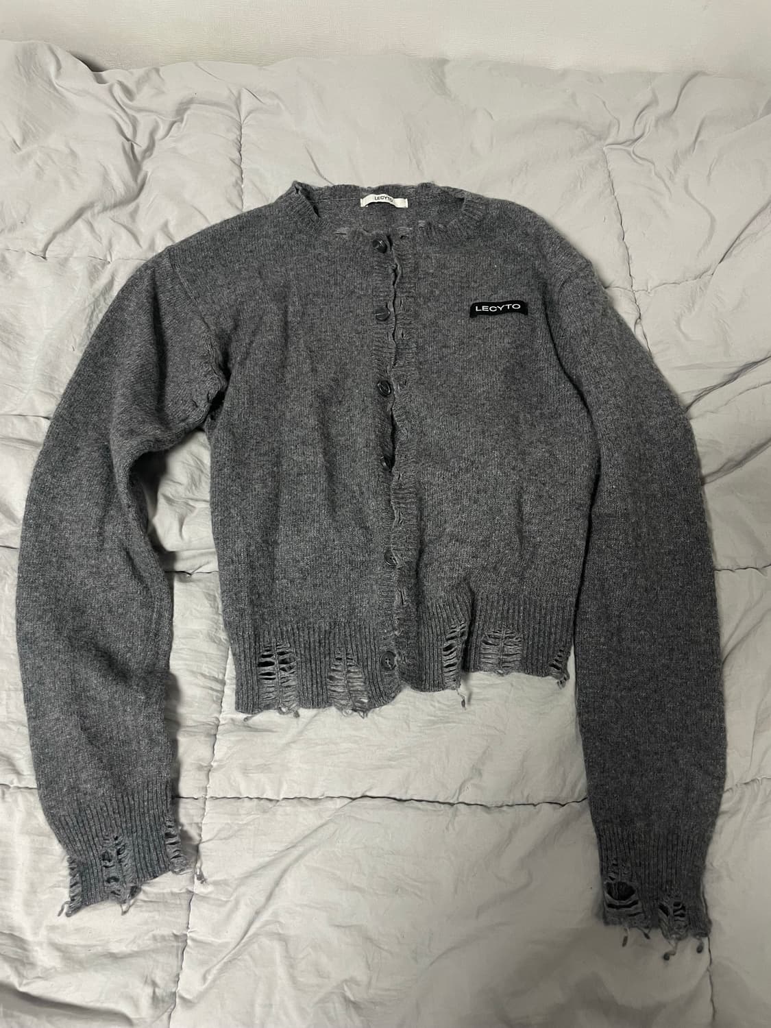 레씨토 디스트로이드 라운드 울 니트 가디건 그레이 free 상품이미지3