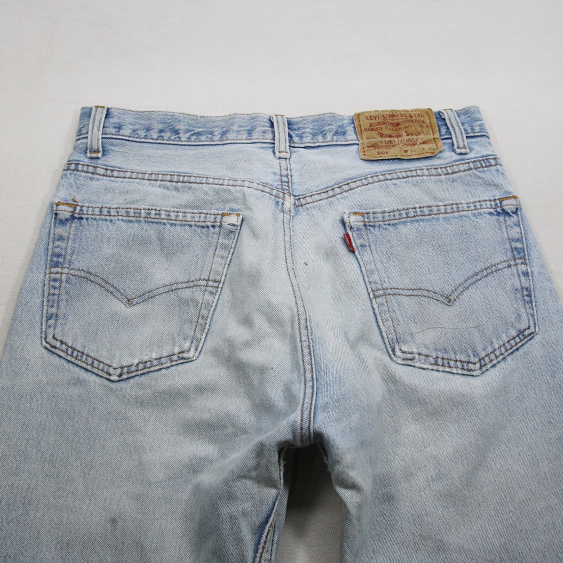 (착용컷) 90's 리바이스 501 (남성용 30) 상품이미지8