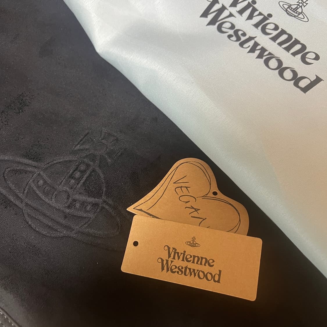 비비안웨스트우드 호보백 상품이미지1
