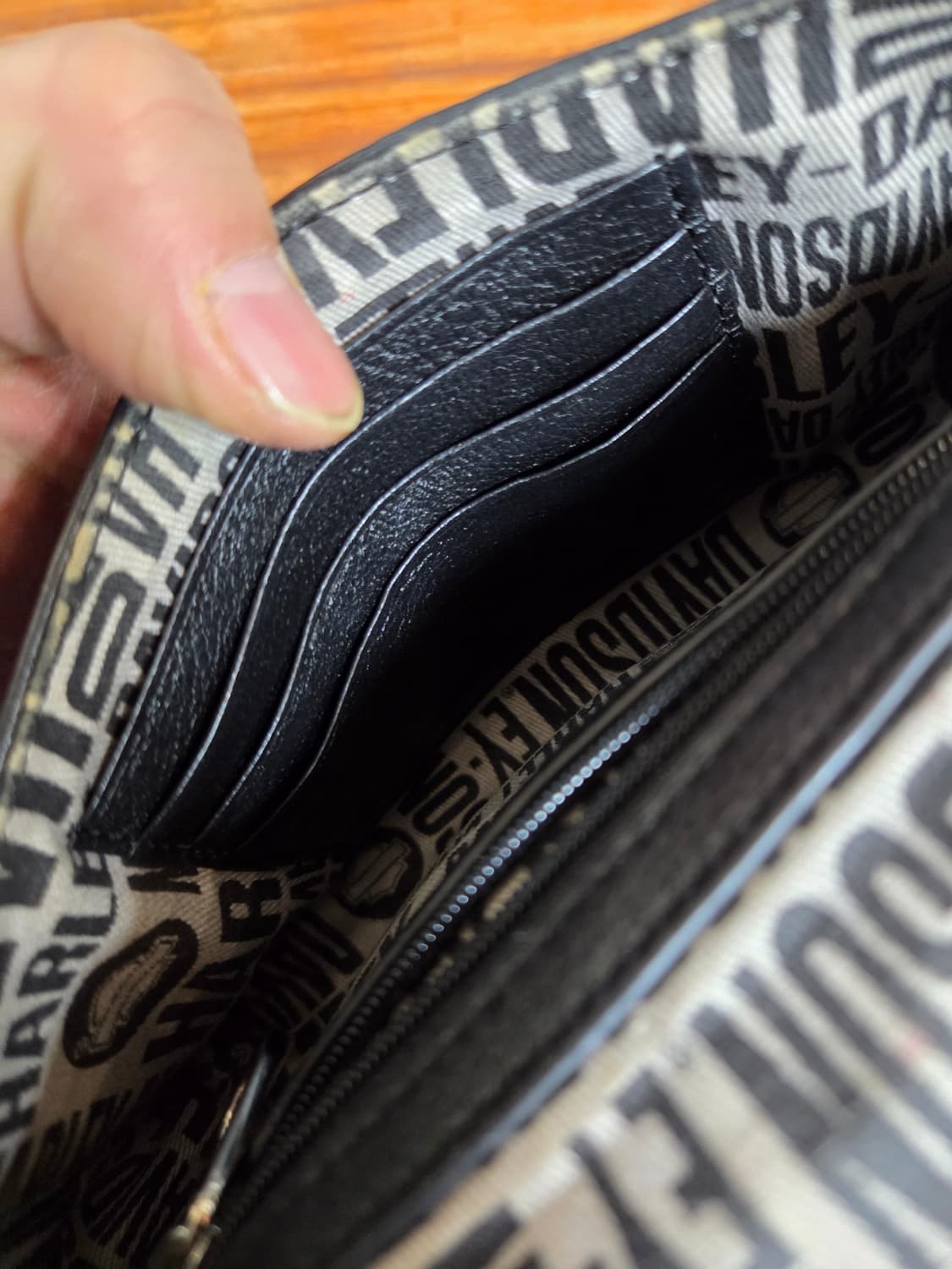 할리데이비슨 실버 윙 가죽 크로스백 상품이미지6