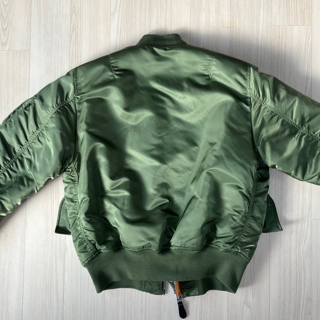 알파인더스트리 ma-1 세이지 M 레귤러핏 상품이미지2