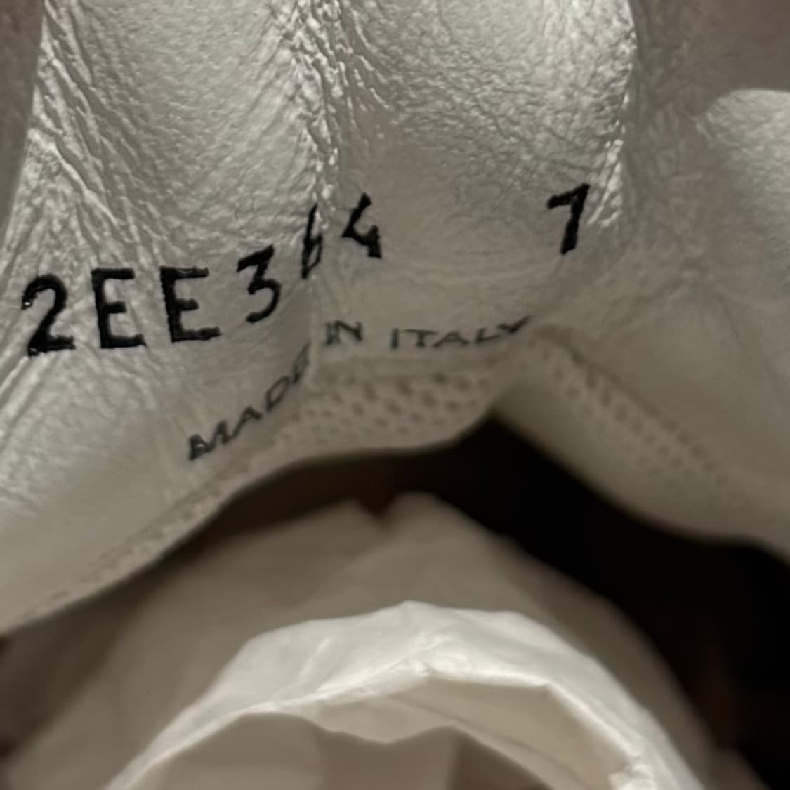 프라다 삼각로고 다운타운 스니커즈 상품이미지5